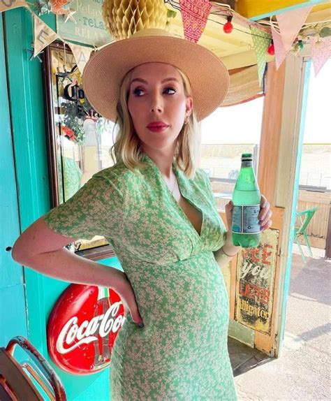 kenzie reeves pregnant|Kenzie Reeves (@itskenziereeves) • Instagram photos and videos